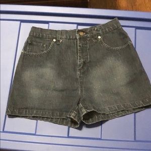 CONGA Vintage high waist Jean shorts Size 9